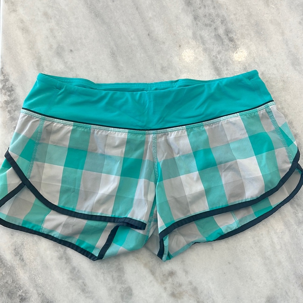Lululemon Speed Up shorts 2.5” inseam